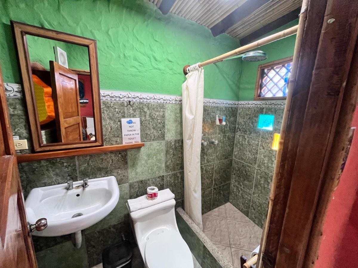 Lonesome George Ecolodge Puerto Ayora  Exterior photo