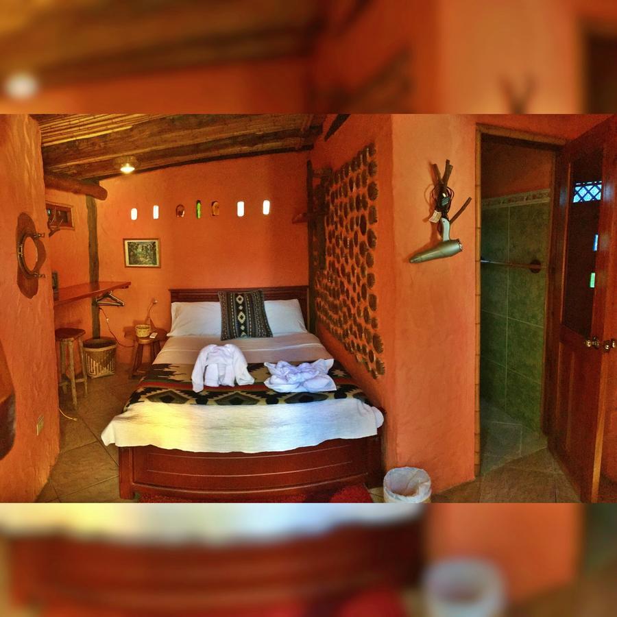 Lonesome George Ecolodge Puerto Ayora  Exterior photo
