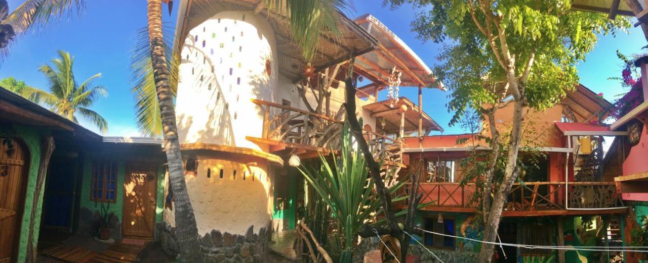 Lonesome George Ecolodge Puerto Ayora  Exterior photo